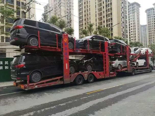 科尔沁右翼前汽车托运  浦东轿车